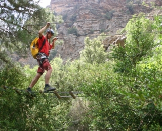  Ir de árbol al árbol con In Terra Corsa Curso de Aventura 